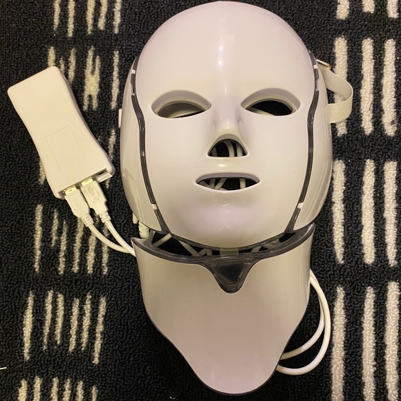 LED face mask - Picture 4 of 4